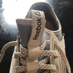 Reebok shoes 8.5